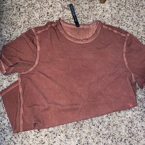 Lulu men’s shirt size XL